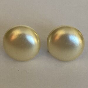 Vintage Monopearl Sterling Silver 925 Faux Pearl Screw Back Clip On Earrings